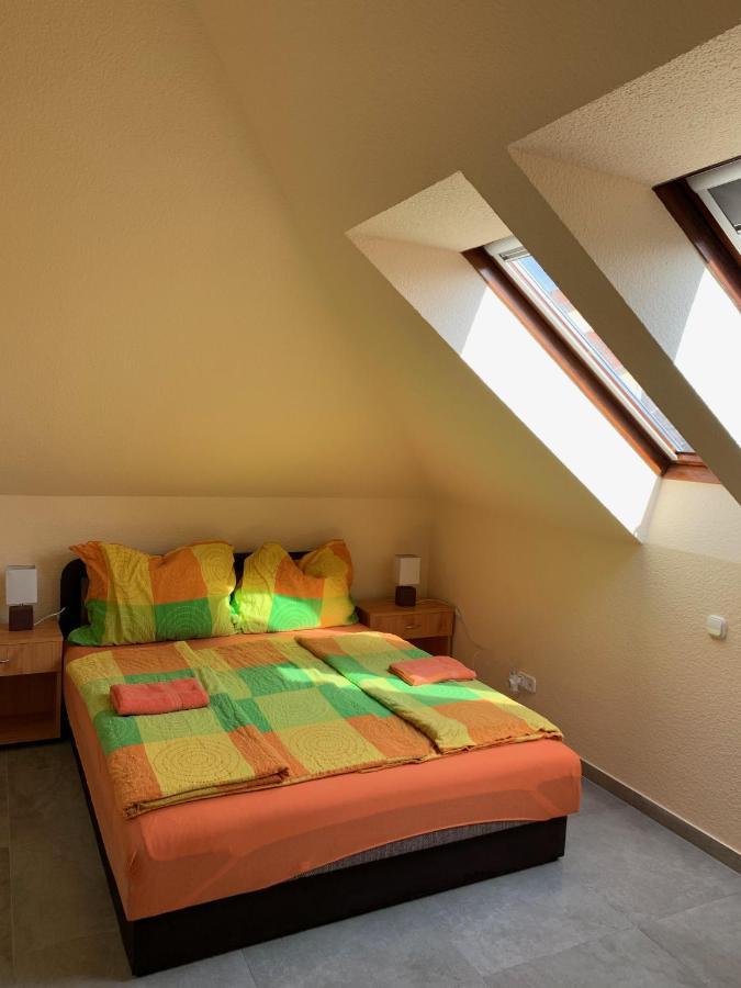 Balaton Kinizsi Apartman Siófok Eksteriør billede