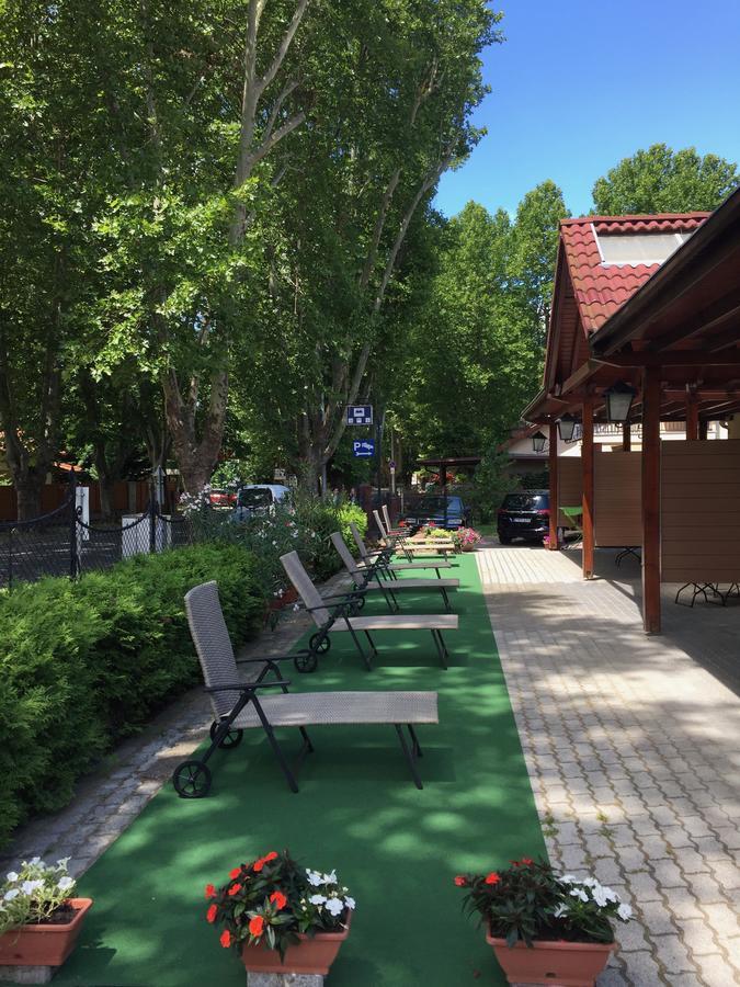 Balaton Kinizsi Apartman Siófok Eksteriør billede